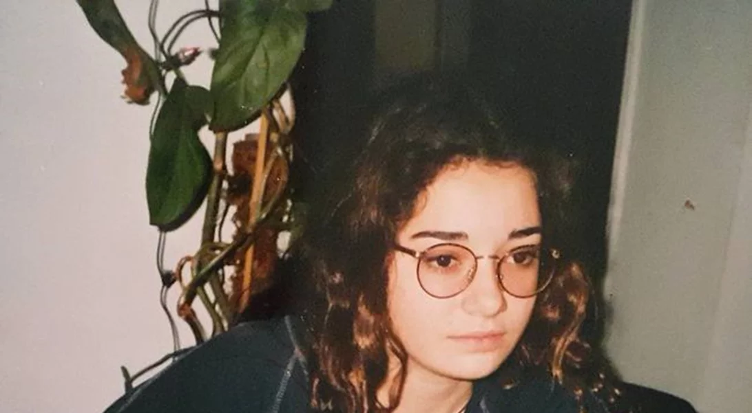 Αναγνωρίζετε το κοριτσάκι της φωτογραφίας;