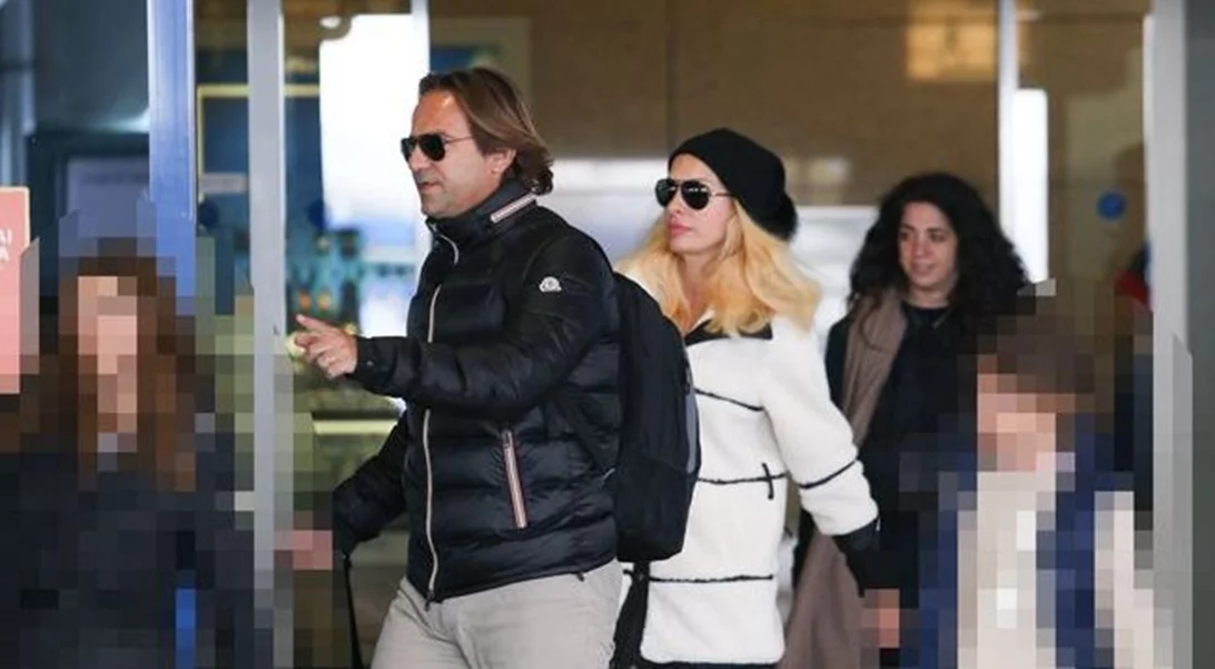 Ελένη Μενεγάκη: Όλες οι φωτογραφίες από το αεροδρόμιο μετά το εξωτικό ταξίδι στις Σεϋχέλλες