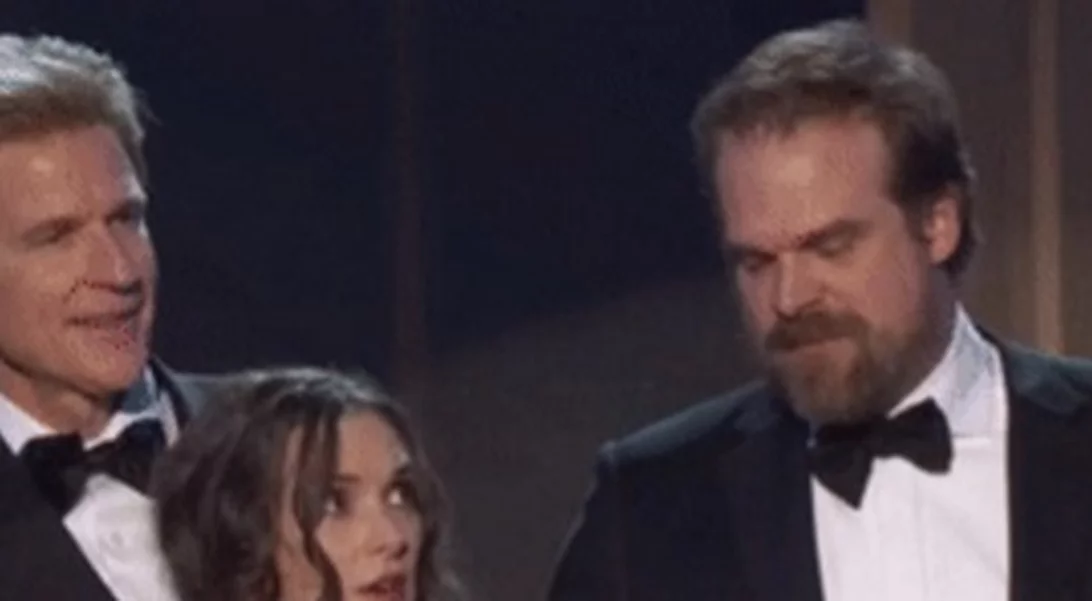 Winona Ryder: H εμφάνιση στη σκηνή των SAG Awards που σχολιάστηκε