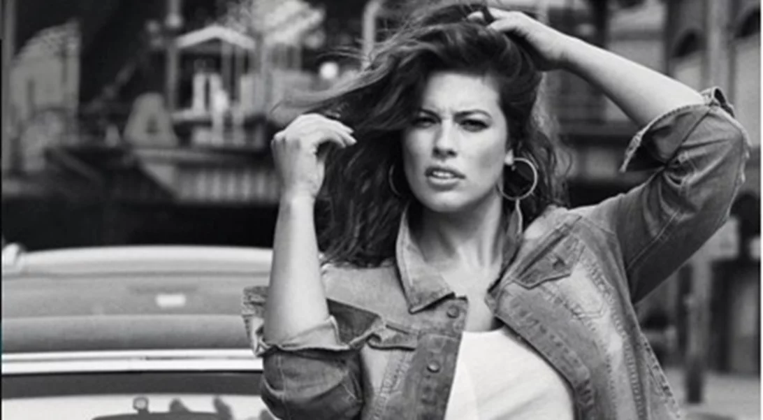 Ashley Graham: Τι απαντά για το εξώφυλλο της Vogue;