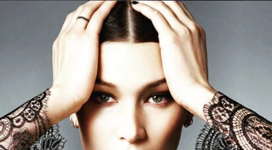 Bella Hadid: Η παράδοξη κοινή λεπτομέρεια στις τελευταίες της εμφανίσεις