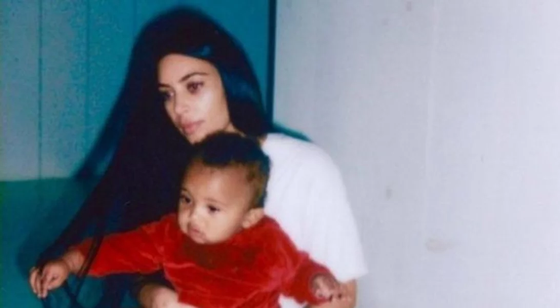 Kim Kardashian: Οι προσωπικές φωτογραφίες με τα παιδιά της και τον Kanye West