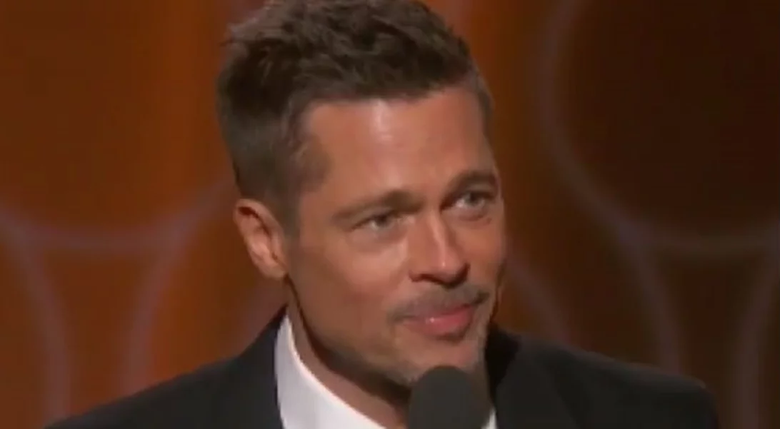 Brad Pitt: Η εμφάνιση- έκπληξη στις «Χρυσές Σφαίρες»
