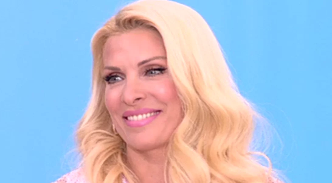 Ελένη Μενεγάκη: Η τηλεοπτική επιστροφή μετά τη διακοπή της εκπομπής της