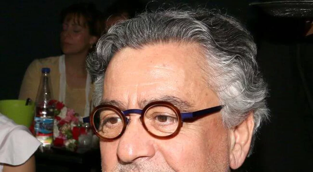 Νίκος Γαλανός: Η σπάνια δημόσια έξοδός του με την κατά 30 χρόνια νεότερη σύντροφό του