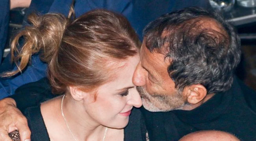 Ηρώ Σαΐα-Σταύρος Ξαρχάκος: Η πρώτη δημόσια εμφάνιση μετά τη γέννηση των παιδιών τους