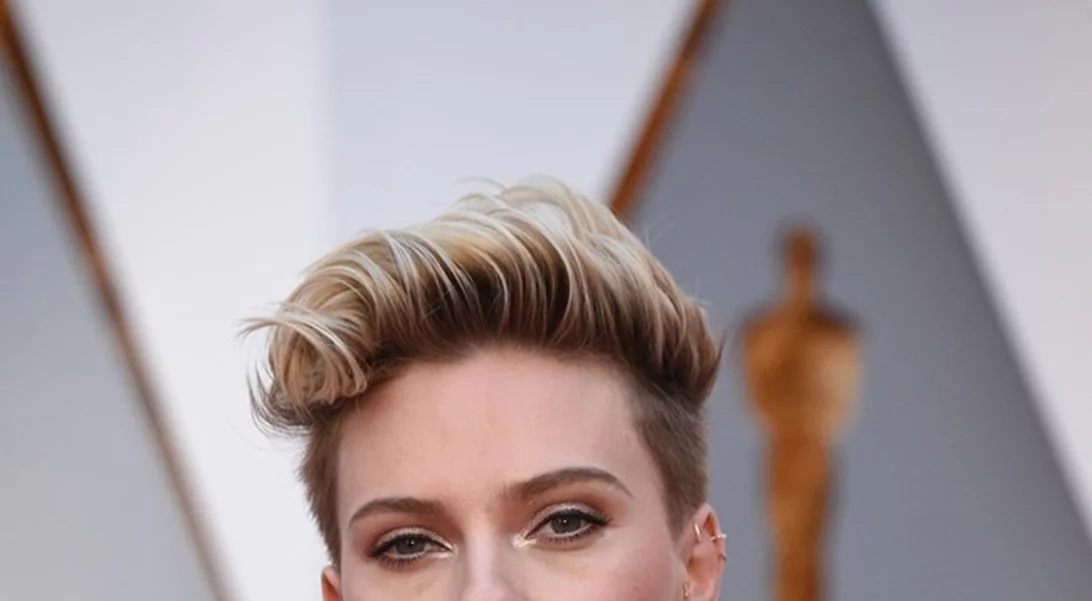 Scarlett Johansson | Γιατί ο νέος της ρόλος προκαλεί αντιδράσεις;