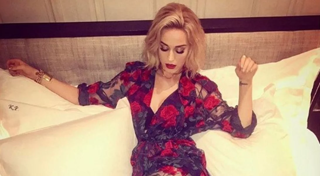 Katy Perry: Το ατύχημα στα Brit Awards 2017