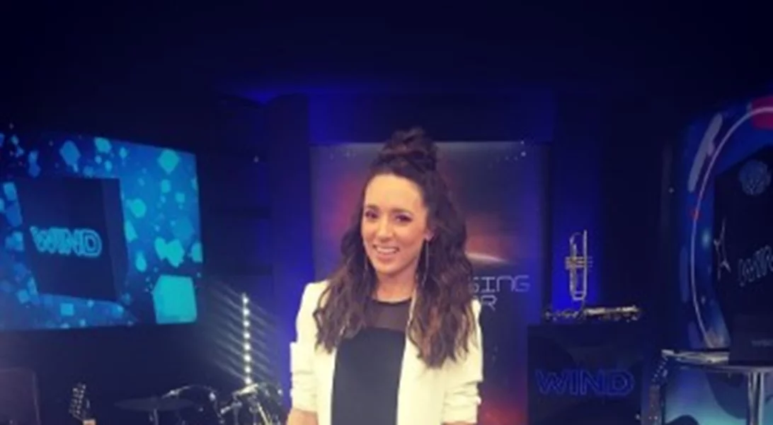 Καλομοίρα: Το ιδιαίτερο outfit στο 9ο live του Rising Star και όλες οι λεπτομέρειες