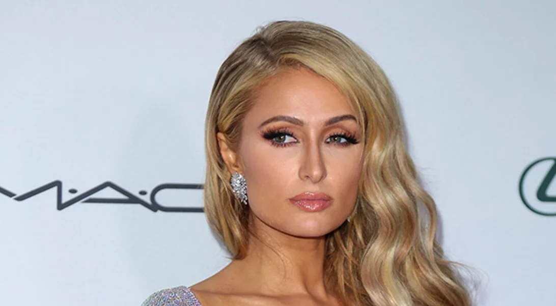 Paris Hilton: Το νέο της αγόρι είναι 5 χρόνια μικρότερος και πολύ hot!