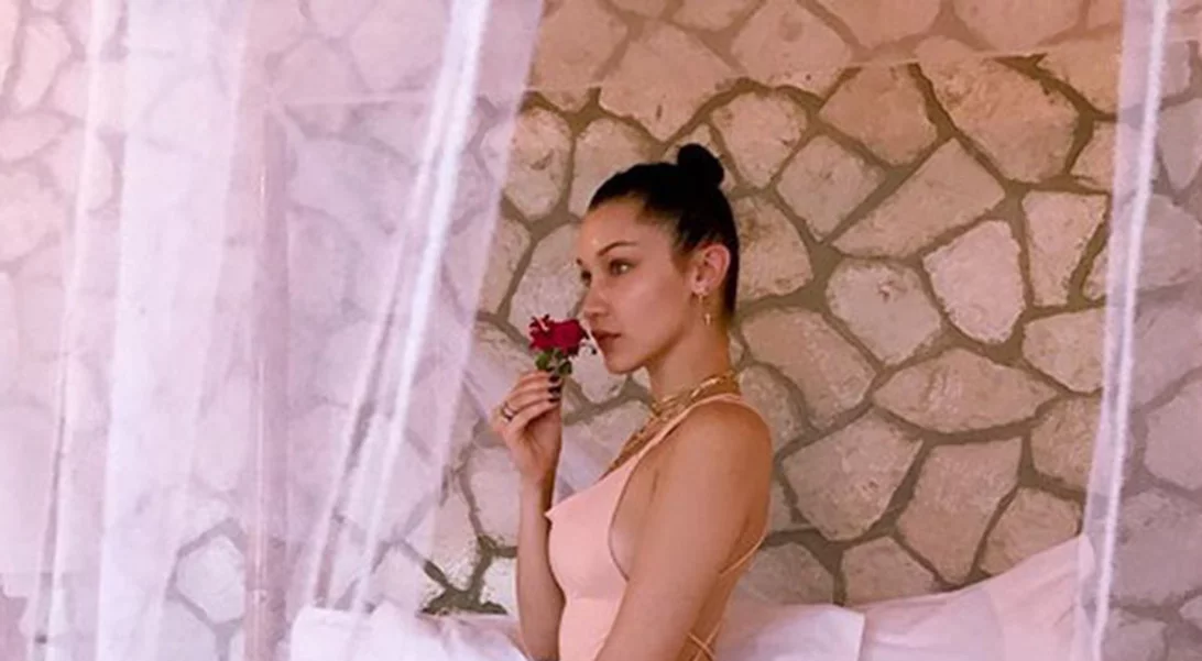 Bella Hadid: Το φωτογραφικό άλμπουμ των διακοπών της στη Τζαμάικα