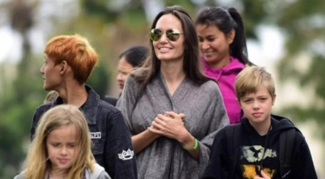 Angelina Jolie: Στη Disneyland για τα γενέθλια της Shiloh