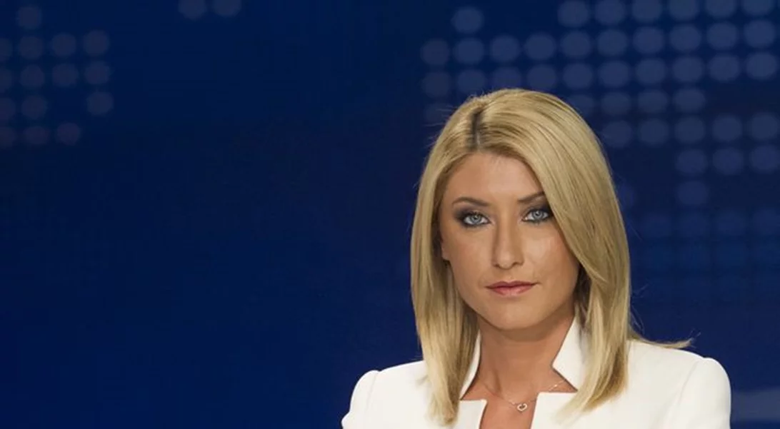 Σία Κοσιώνη: Το πάρτι έκπληξη για τα γενέθλιά της από τους συναδέλφους της