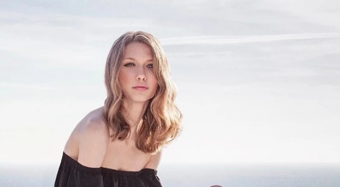 Γάμος σε νησί: 10 αγορές που θα σε βγάλουν ασπροπρόσωπη