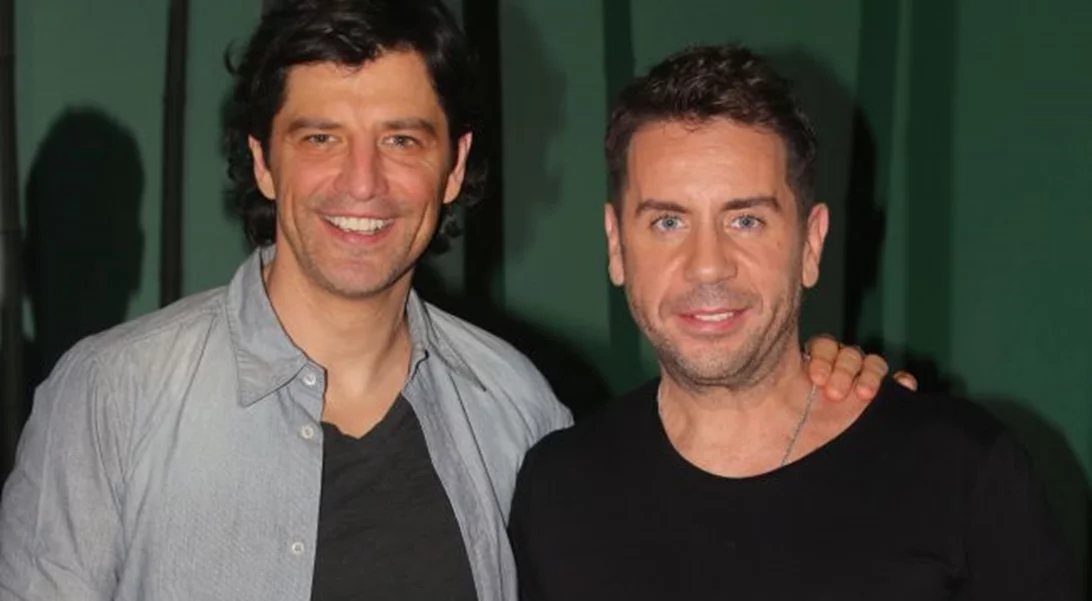 Σάκης Ρουβάς - Γιώργος Μαζωνάκης: Η γκριμάτσα από το live του X-Factor που έριξε το διαδίκτυο