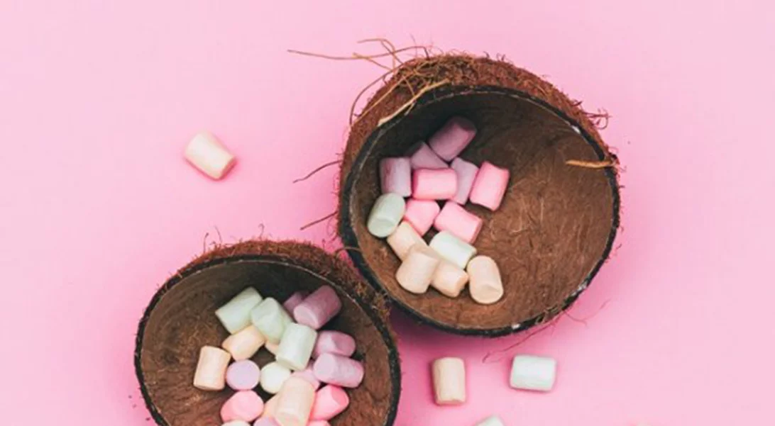 Πρέπει να τρως γλυκά! Κι όμως οι «λαχταριστές τροφές» μπορούν να σε αδυνατίσουν;