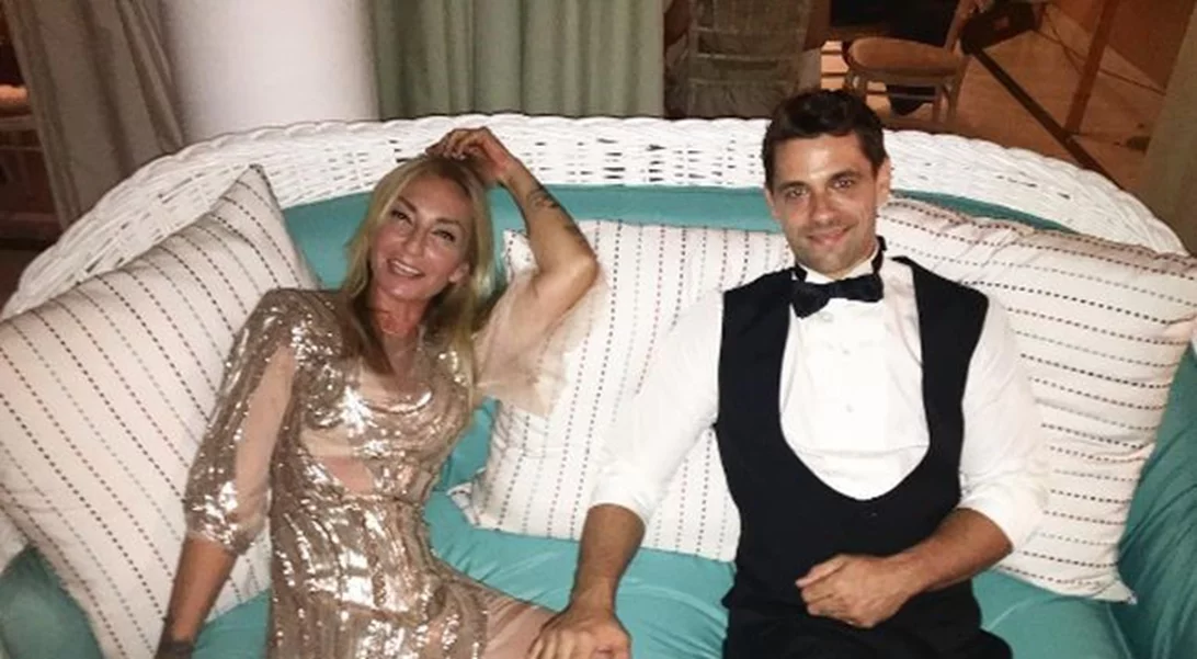 Αποστόλης Τότσικας - Ρούλα Ρέβη | Οικογενειακές στιγμές στην Κύθνο