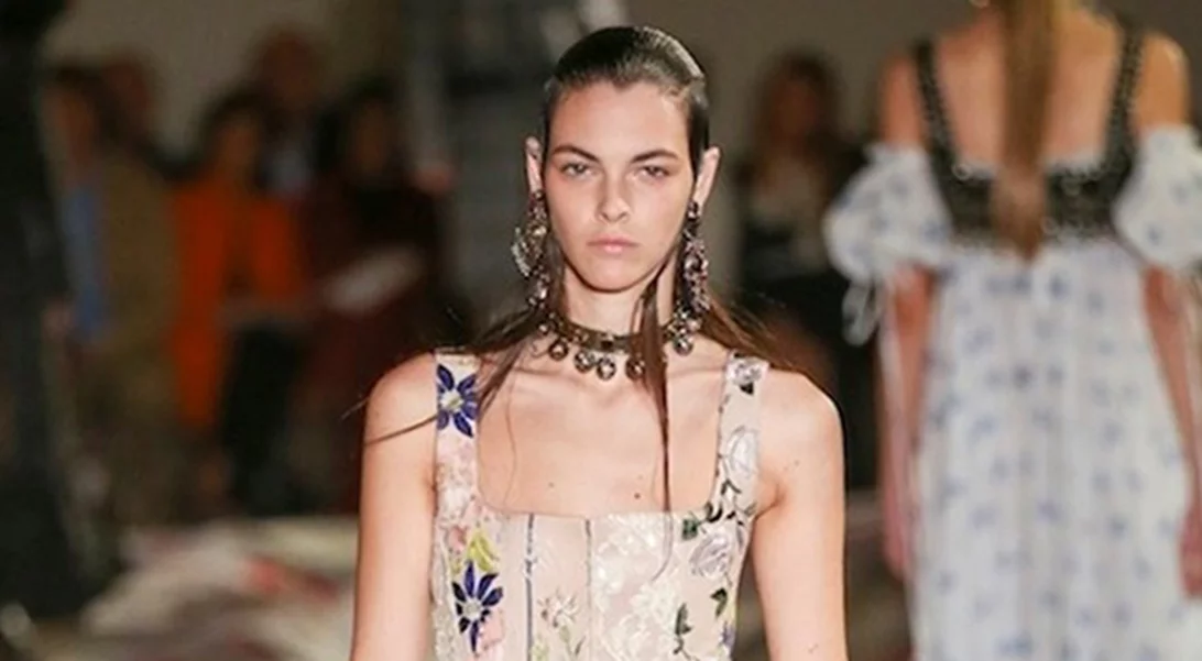 Hot or Not? Εσύ θα φορέσεις ξανά low rise τζιν;