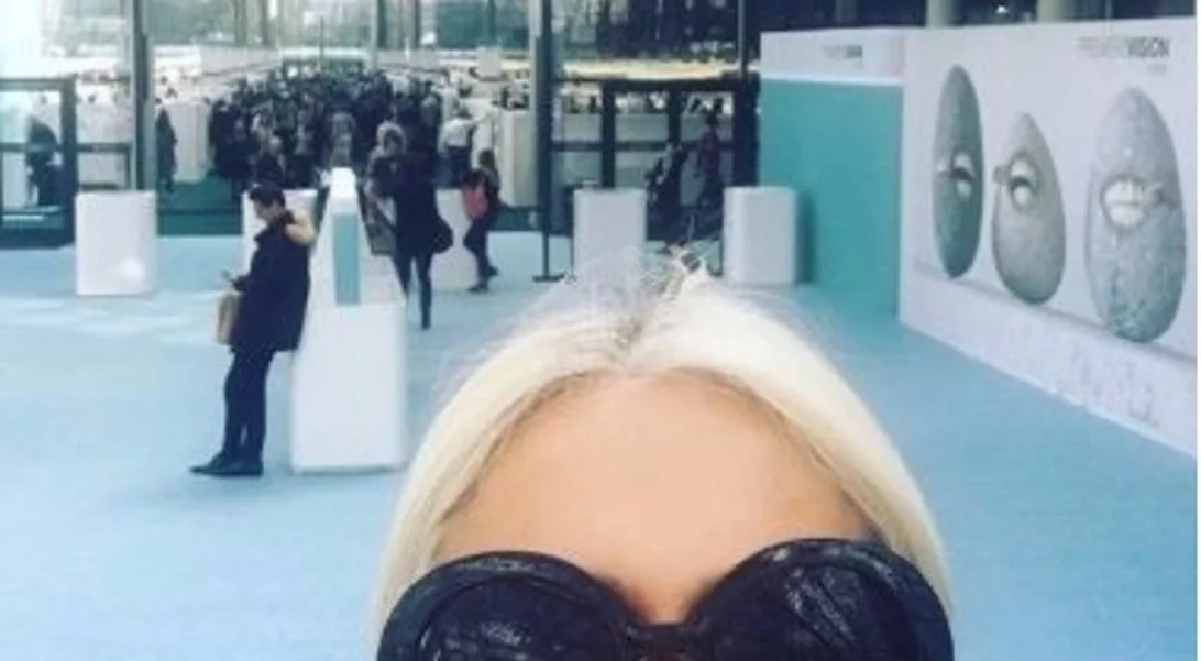 Μαρία Μπακοδήμου: Ρομαντικές βόλτες στο φθινοπωρινό Παρίσι