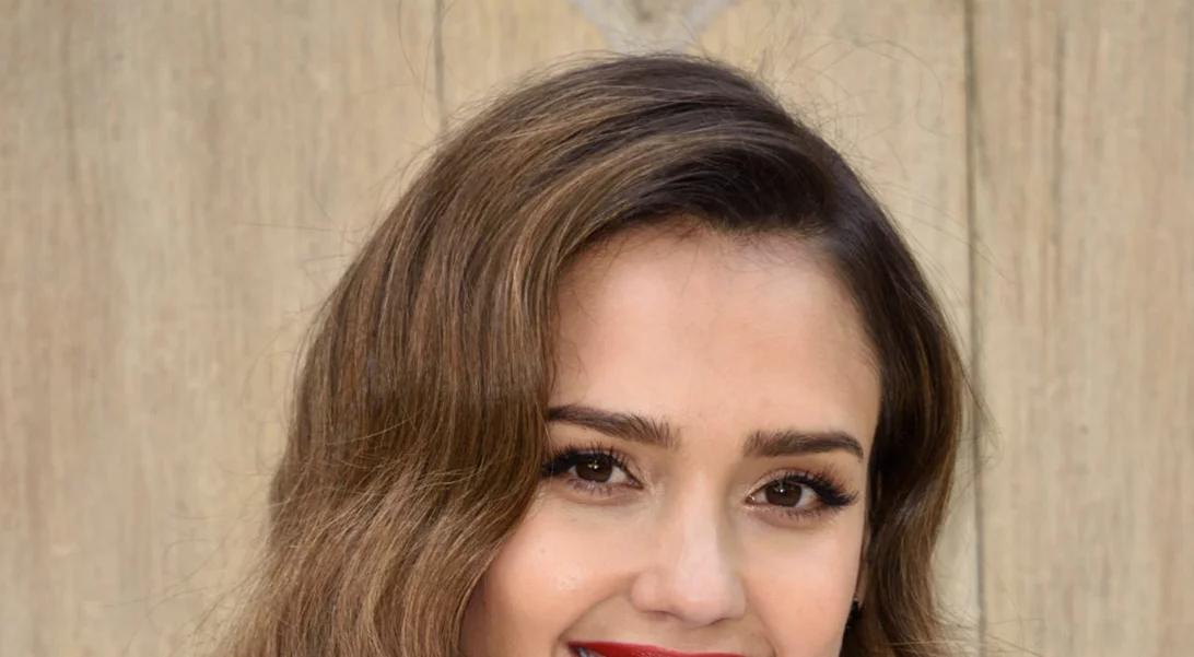 Jessica Alba: Έπεσε θύμα σεξουαλικής παρενόχλησης στα 13 της χρόνια