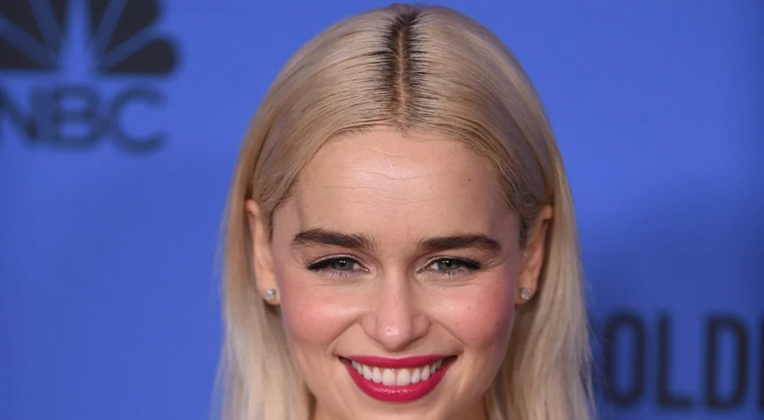 Emilia Clarke | ''Έγινα ξανθιά αλλά κατέστρεψα τα μαλλιά μου''