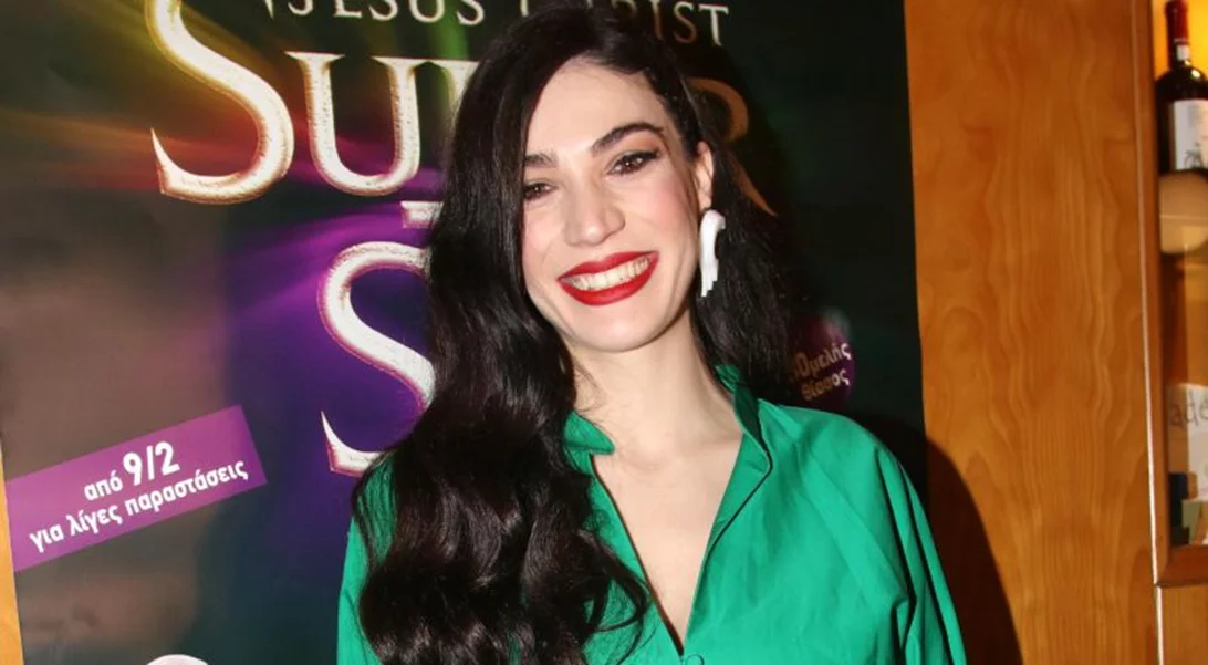 Ήβη Αδάμου | Super stylish εμφάνιση στον 6ο μήνα της εγκυμοσύνης