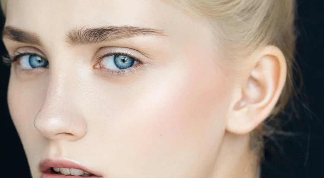 Αυτό το trick για το concealer θα αλλάξει τελείως τον τρόπο που βάφεσαι!