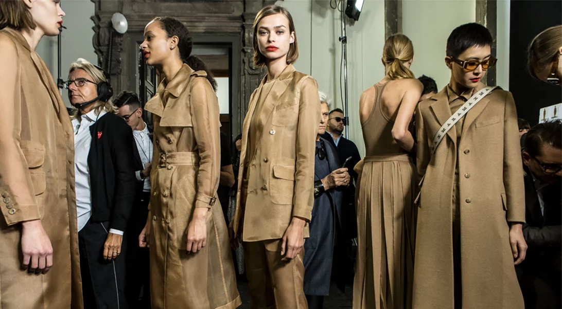 Γυναικείο κοστούμι | Δες πώς θα το συνδυάσεις την Άνοιξη 2018