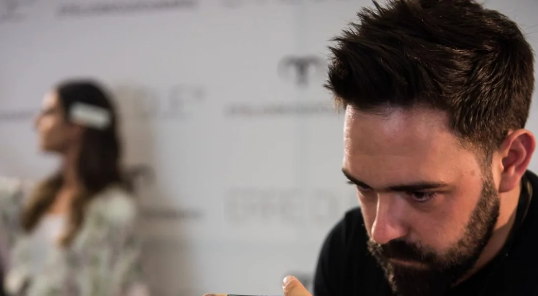 Βρεθήκαμε στα παρασκήνια ενός fashion show και ορίστε όλες οι beauty λεπτομέρειες που ξεχωρίσαμε