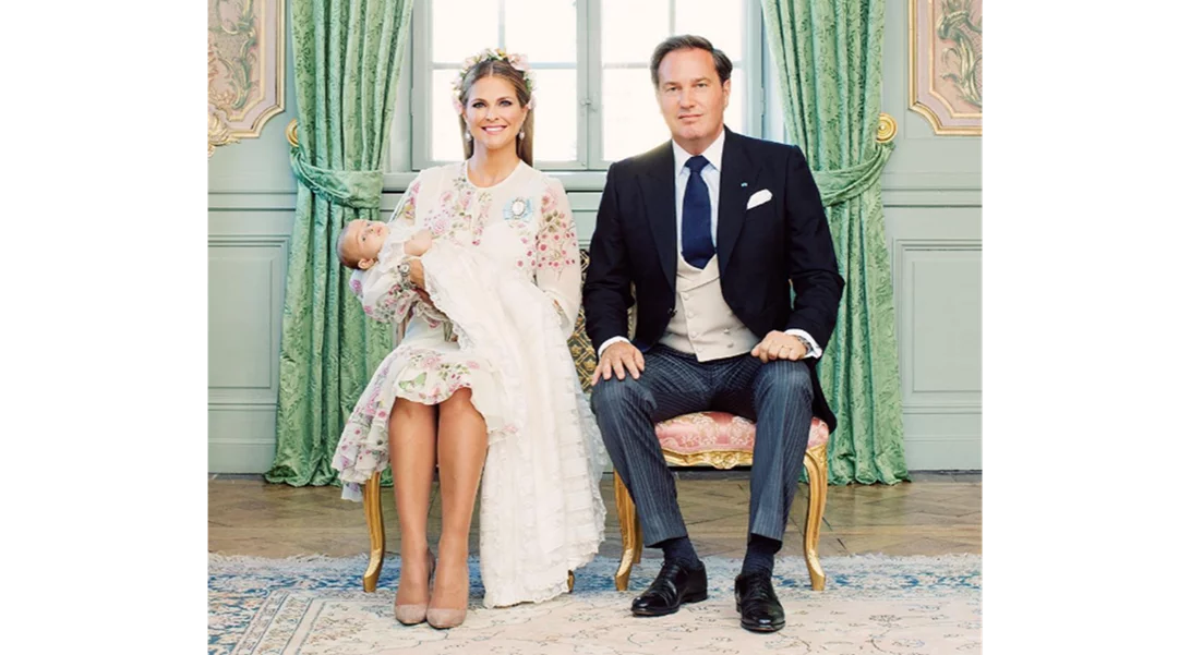 Οι επίσημες φωτογραφίες από τη βάπτιση της πριγκίπισσας Adrienne της Σουηδίας