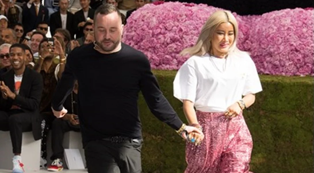 Η πρώτη συλλογή του Kim Jones για τον οίκο Dior στο Παρίσι