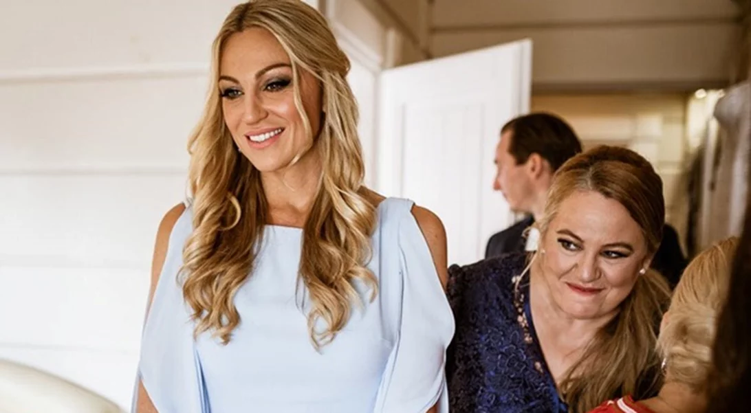 Καθαρίνα Μπόσνιακ | Οι φωτογραφίες που δημοσίευσε από τον γάμο Ρέμου – Μπόσνιακ