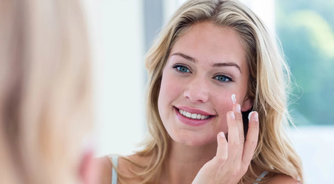 Κάθε επιδερμίδα και μία φόρμουλα: Πλέον η beauty ρουτίνα σου θα είναι φτιαγμένη αποκλειστικά για τις δικές σου ανάγκες