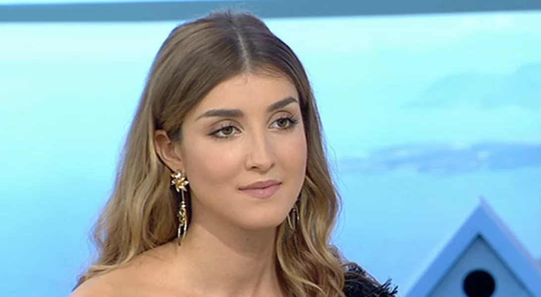 Κατερίνα Βισέρη | «Με ενοχλούσε η χρήση πολύ κακής γλώσσας απέναντι σε άλλα κορίτσια»