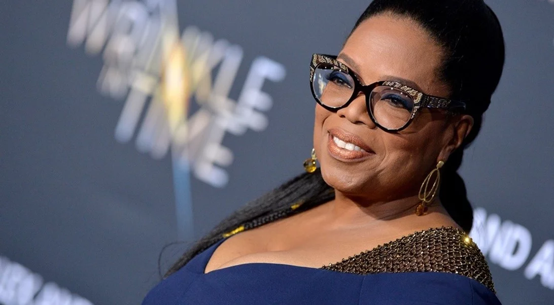 "Θα έπρεπε να το είχα χειριστεί διαφορετικά" | Η απόφαση για την οποία η Oprah Winfrey μετανιώνει ακόμη και σήμερα