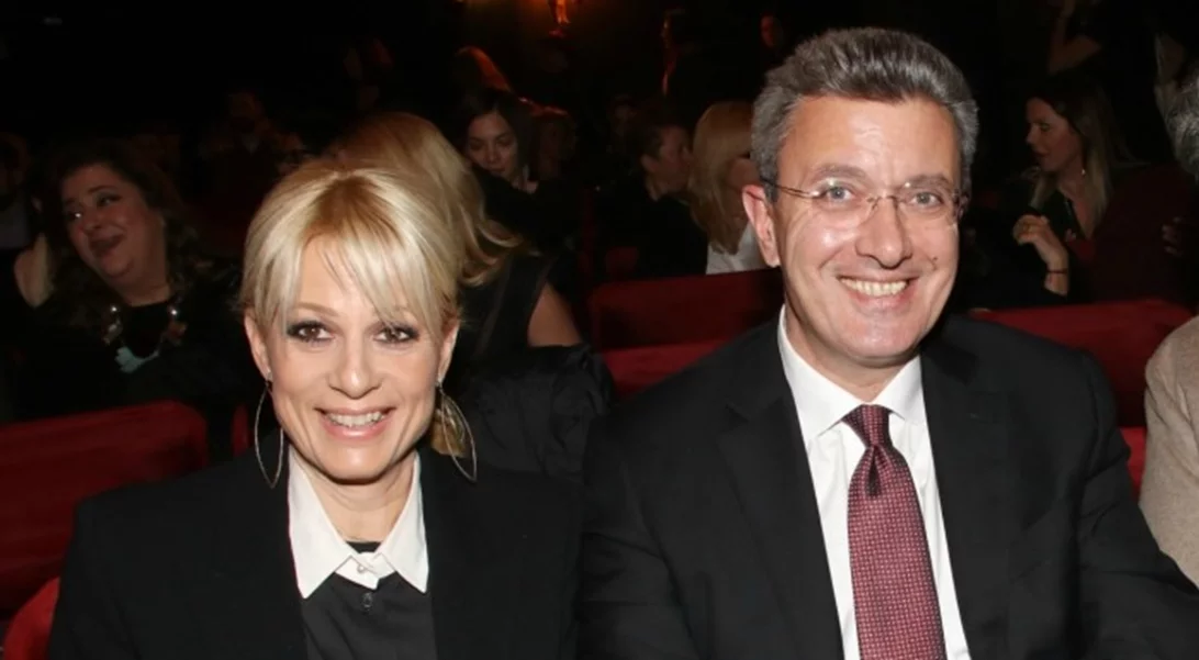 Όταν ο Νίκος Χατζηνικολάου φόρεσε τη φόρμα του και έπαιξε τένις με τον Στέφανο Τσιτσιπά