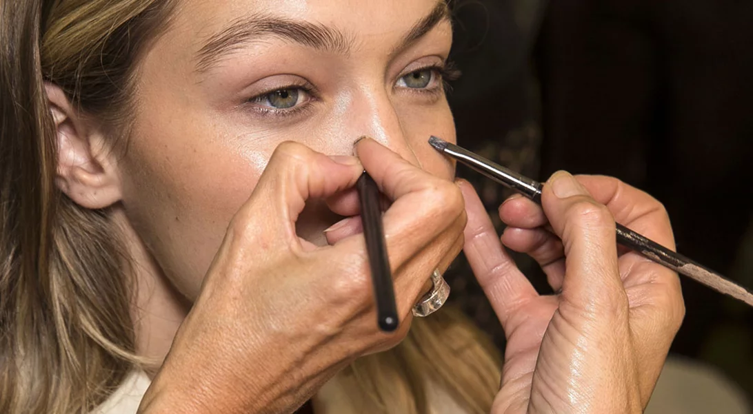 6 χρήσιμα μυστικά μακιγιάζ που δε σου αποκάλυψε ποτέ κανείς