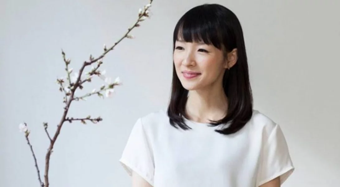 Η γκουρού της τακτοποίησης σπιτιού Marie Kondo που θα λάτρευαν οι μάνες μας