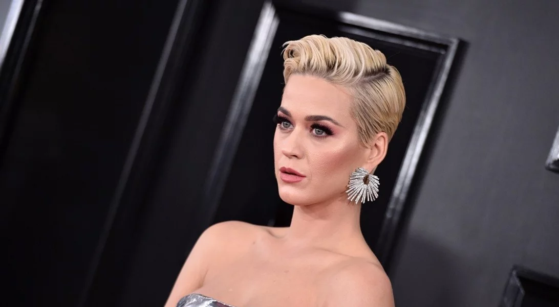 Η Katy Perry άλλαξε τα μαλλιά της!