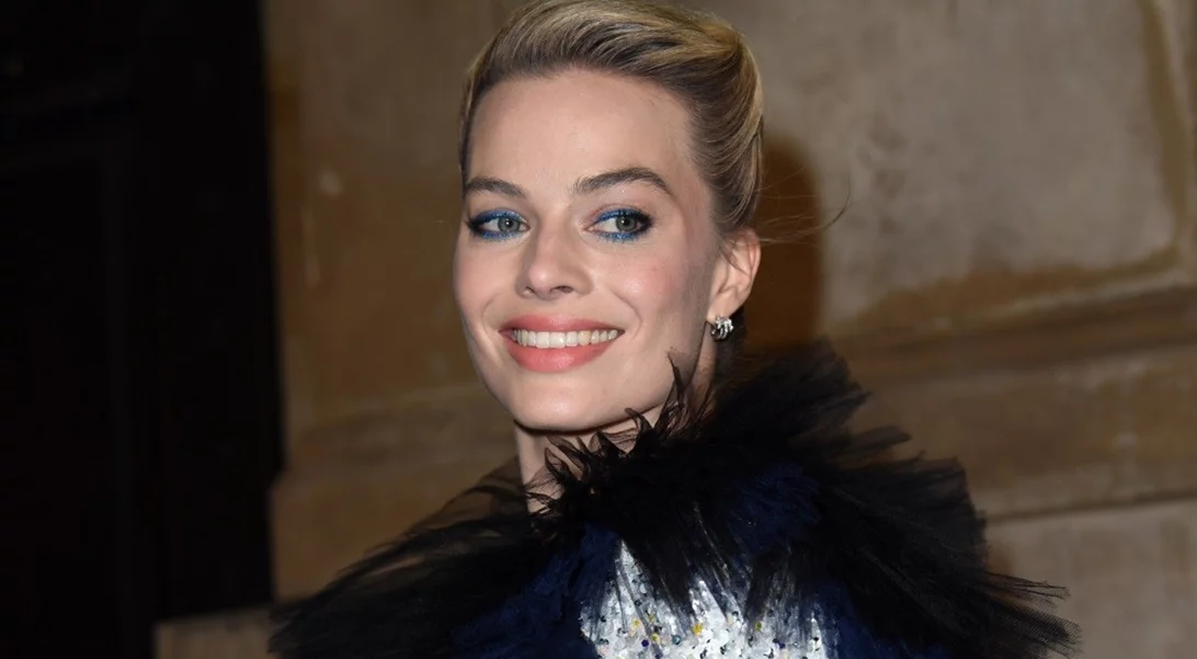 Margot Robbie | Είχε το καλύτερο μακιγιάζ της βραδιάς των BAFTA