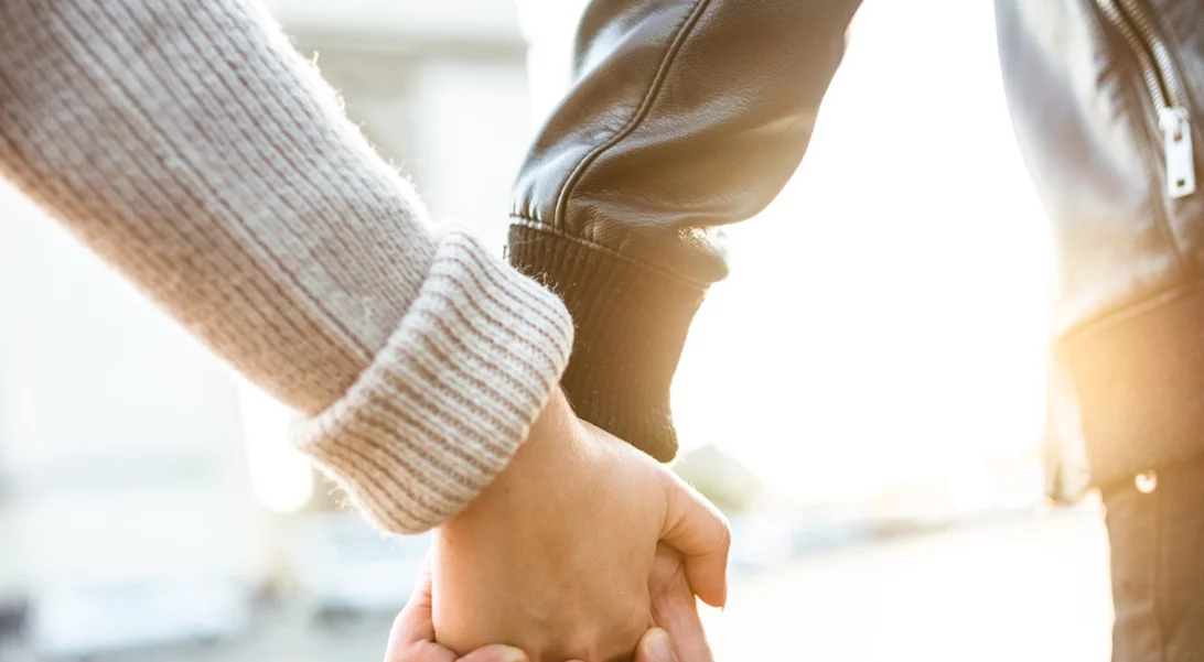 Ανάλυσέ Το | Πώς να ανακτήσεις τη χαμένη εμπιστοσύνη στη σχέση