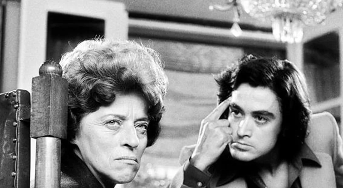 Η αείμνηστη Τασσώ Καββαδία άφησε πίσω της μία υπέροχη εγγονή που λατρεύει τη μόδα (pics)