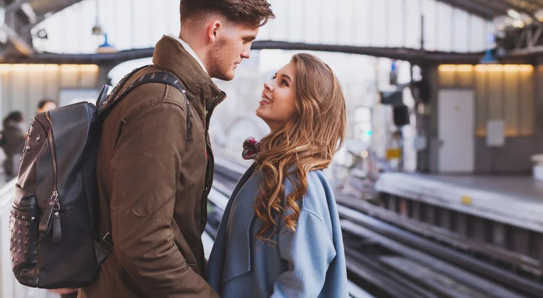 5 σημάδια των ανθρώπων με χαμηλό δείκτη νοημοσύνης, σύμφωνα με την AI