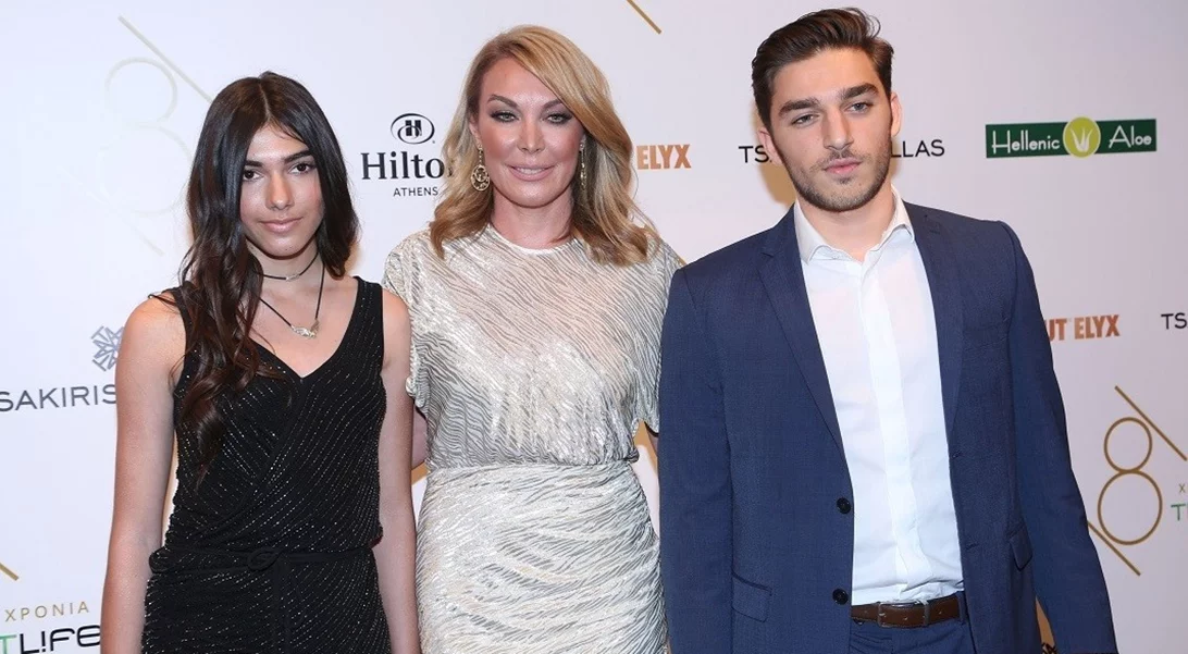 Τατιάνα Στεφανίδου | Η κούκλα 15χρονη κόρη της έχει Instagram (+κάποιες τέλειες φωτογραφίες που την έχει τραβήξει)