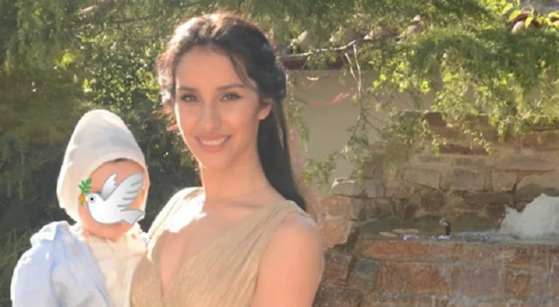 Η Μαρία Νεφέλη Γαζή βάφτισε τον γιο της χωρίς τον Άνθιμο Ανανιάδη στο πλευρό της (φωτογραφίες)