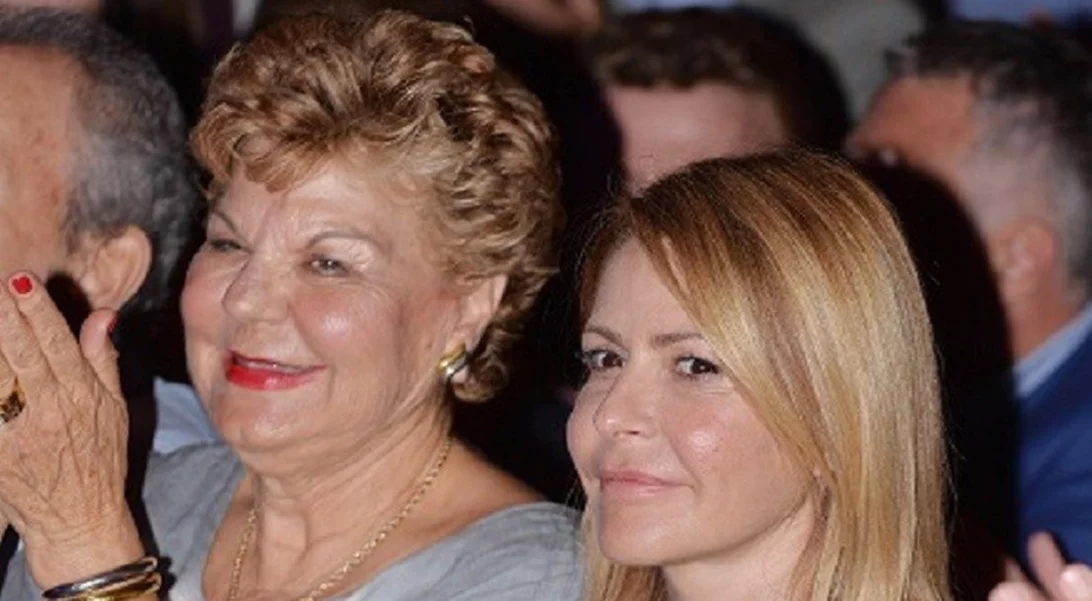 Τζένη Μπαλατσινού και Μαρία Κικίλια | Στο πλευρό του αγαπημένου τους, Βασίλη Κικίλια