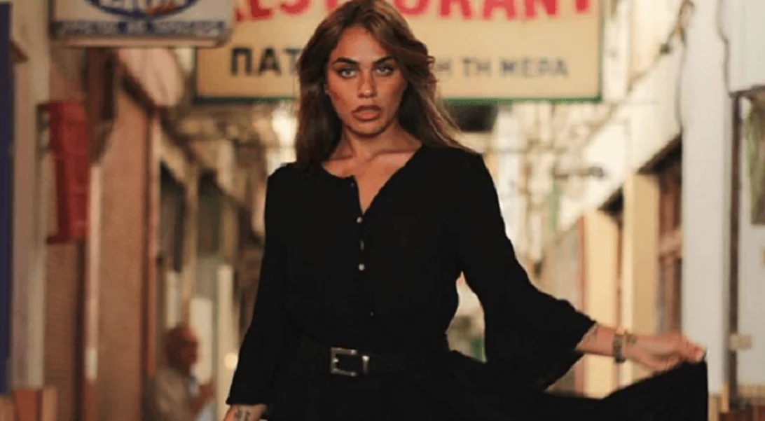 Ναι ή όχι; Η Κόνι Μεταξά έγινε ξανθιά (pics)