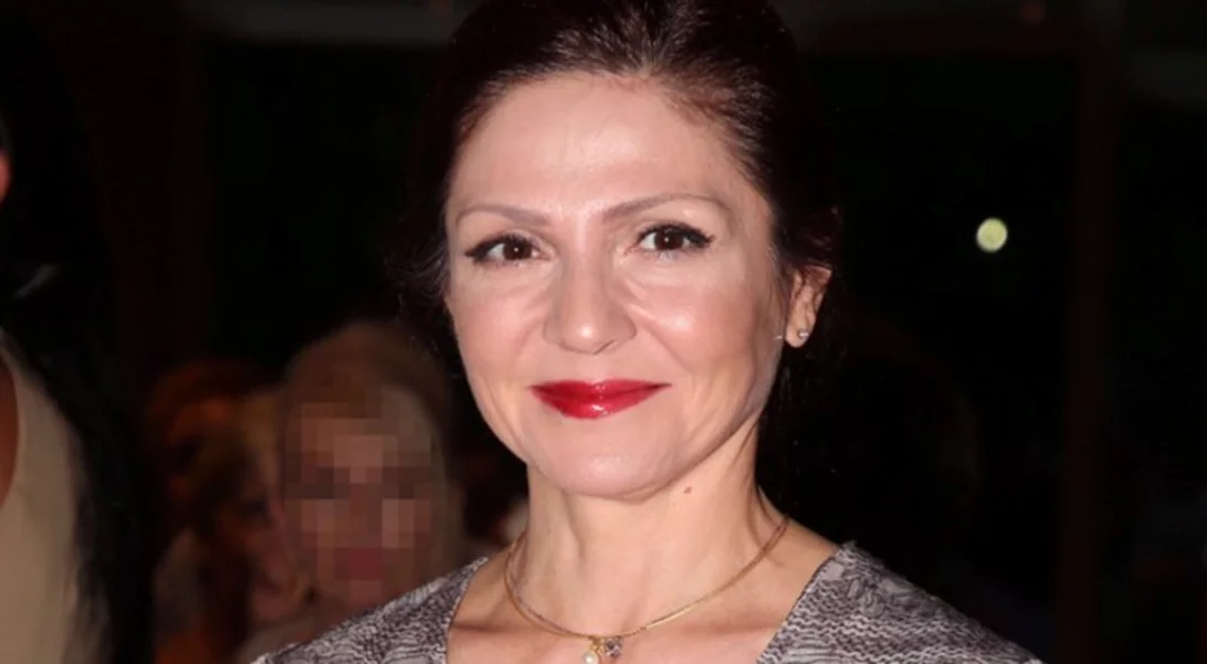 Ταμίλα Κουλίεβα | Έξοδος στην Επίδαυρο μαζί με την αδελφή της