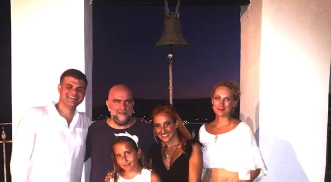 Φωτεινή Ψυχίδου - Μπάμπης Στόκας | Η βάφτιση της 9χρονης κόρη τους! (pics)