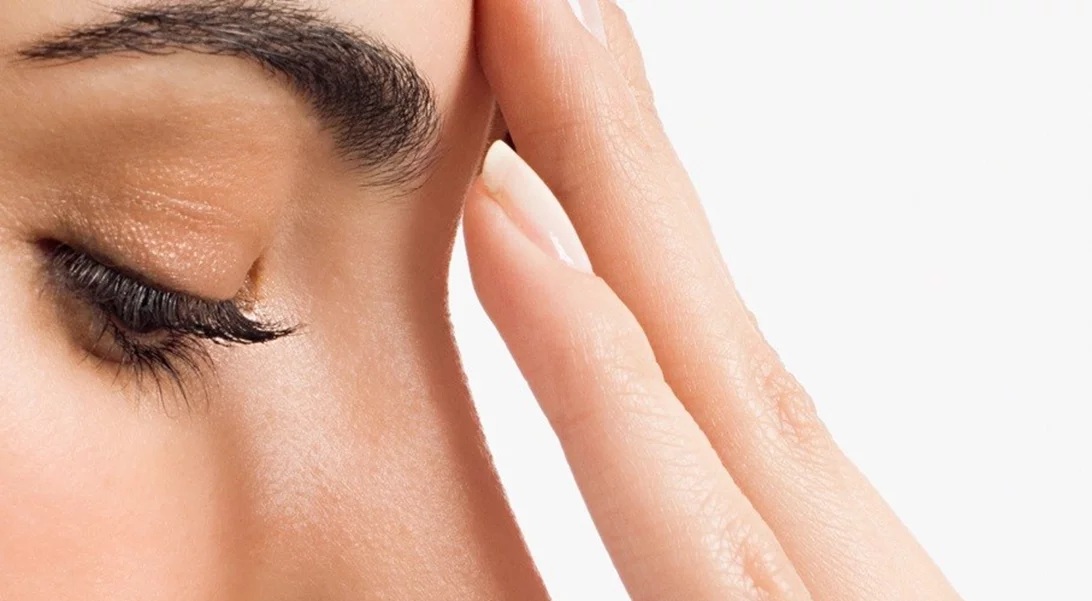 Μη επεμβατική και επεμβατική ρινοπλαστική: Όλα όσα πρέπει να ξέρεις